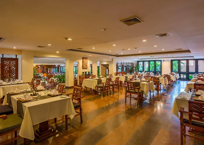 Angkor Miracle Reflection Club 5*