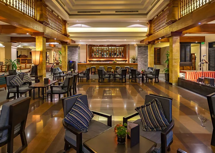 Angkor Miracle Reflection Club 5*