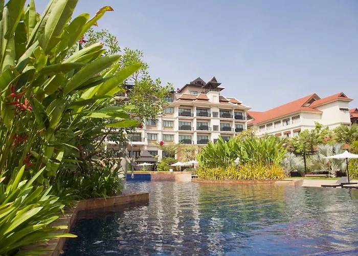 Angkor Miracle Reflection Club