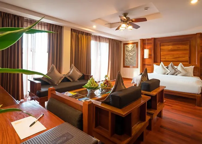 Angkor Miracle Reflection Club Siem Reap